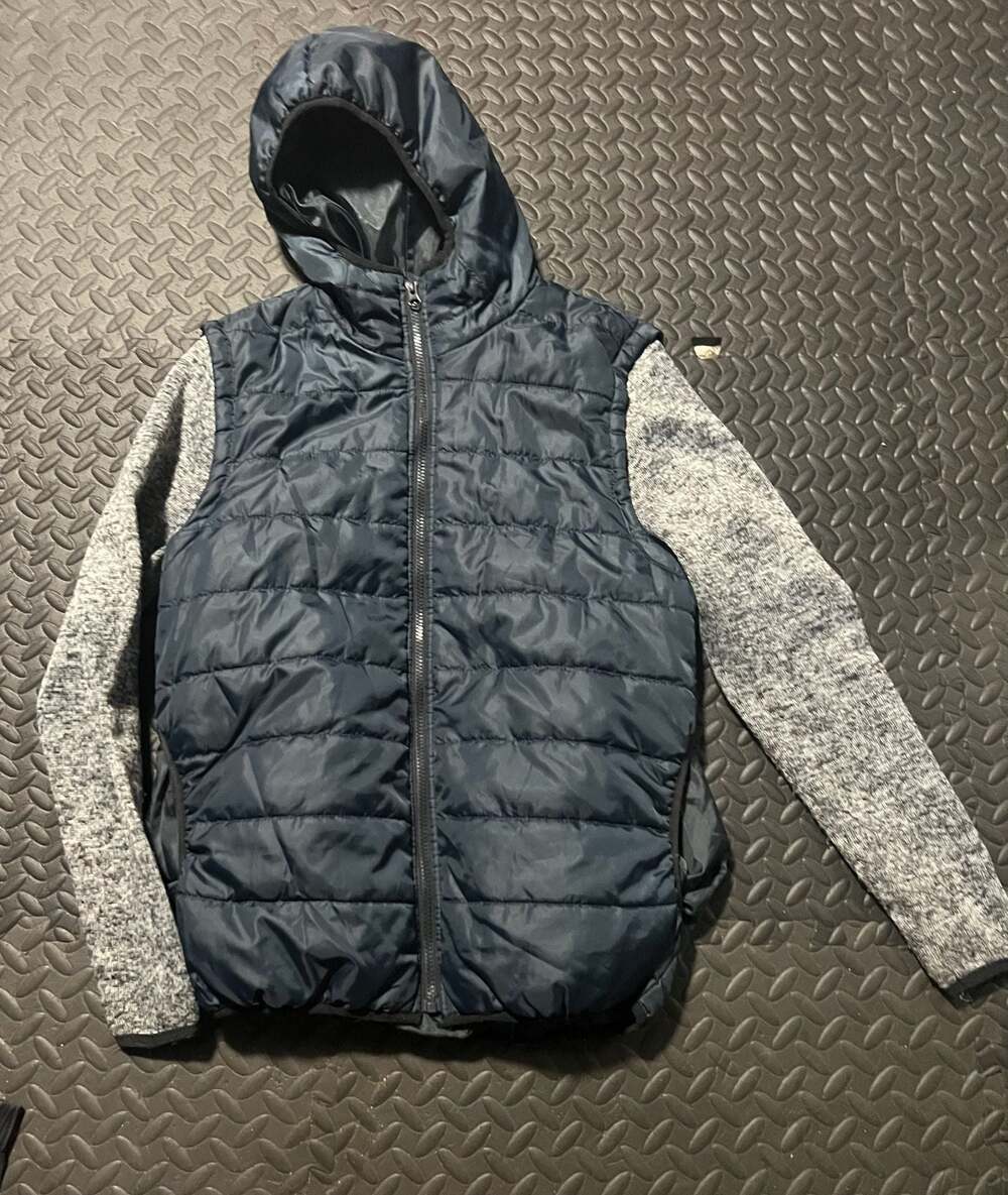Brooklyn Standard Men's Puffer Vest with Hood and Knit Sleeves, Size Small